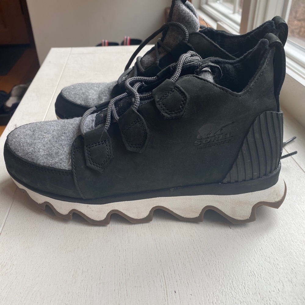 Sorel Kinetic Caribou Boot